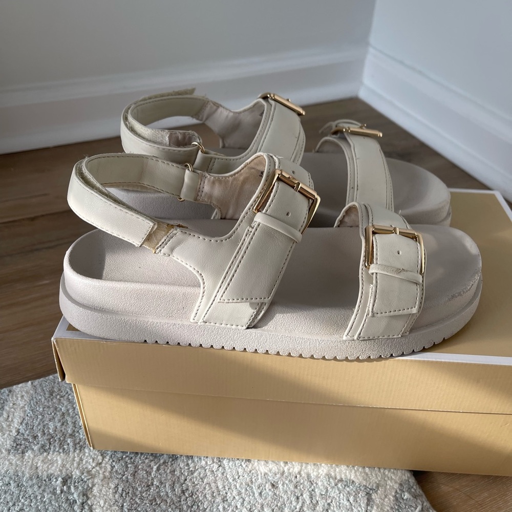 Steve Madden Cream Sandals with Gold Buckles